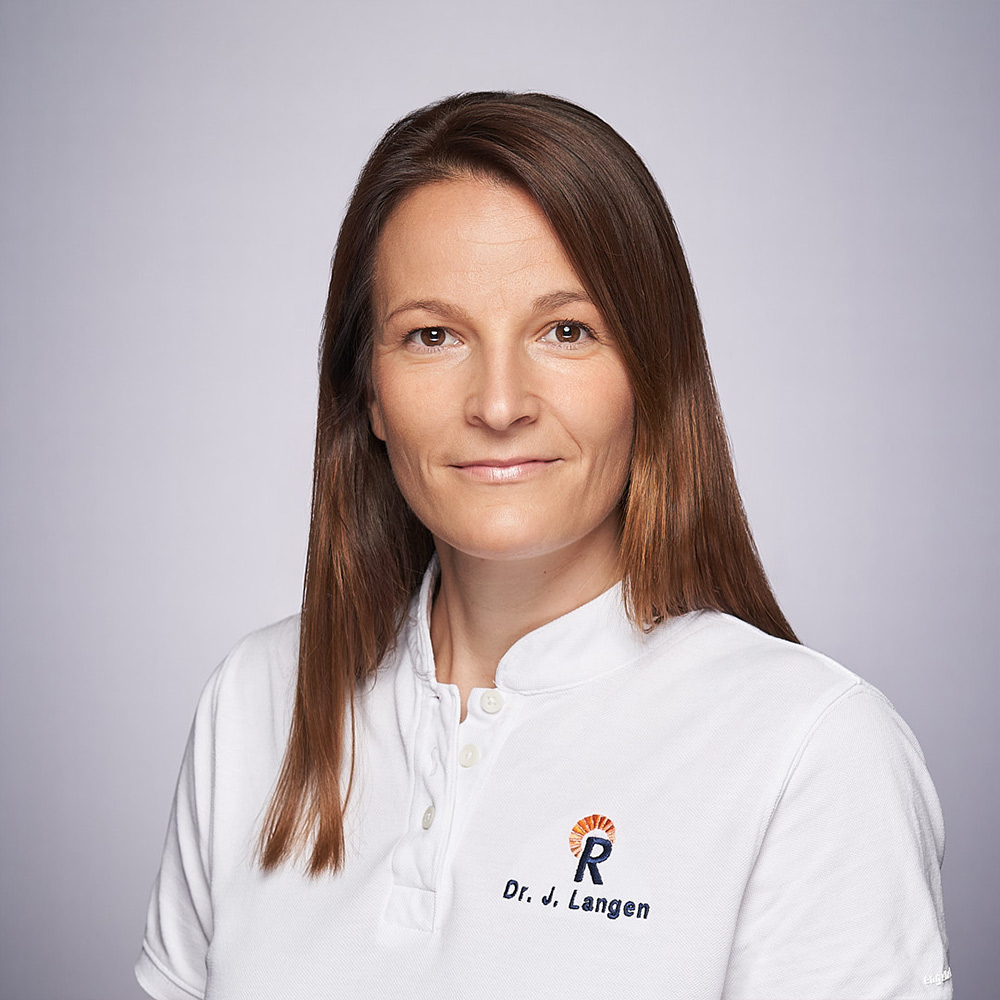 Dr. med. J. Langen Fachärztin für Radiologie